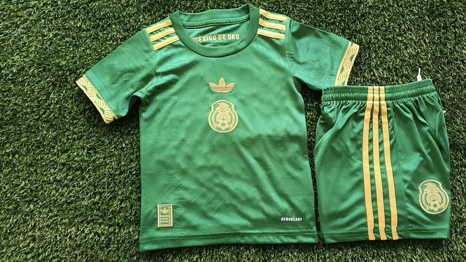 Children’s jerseys