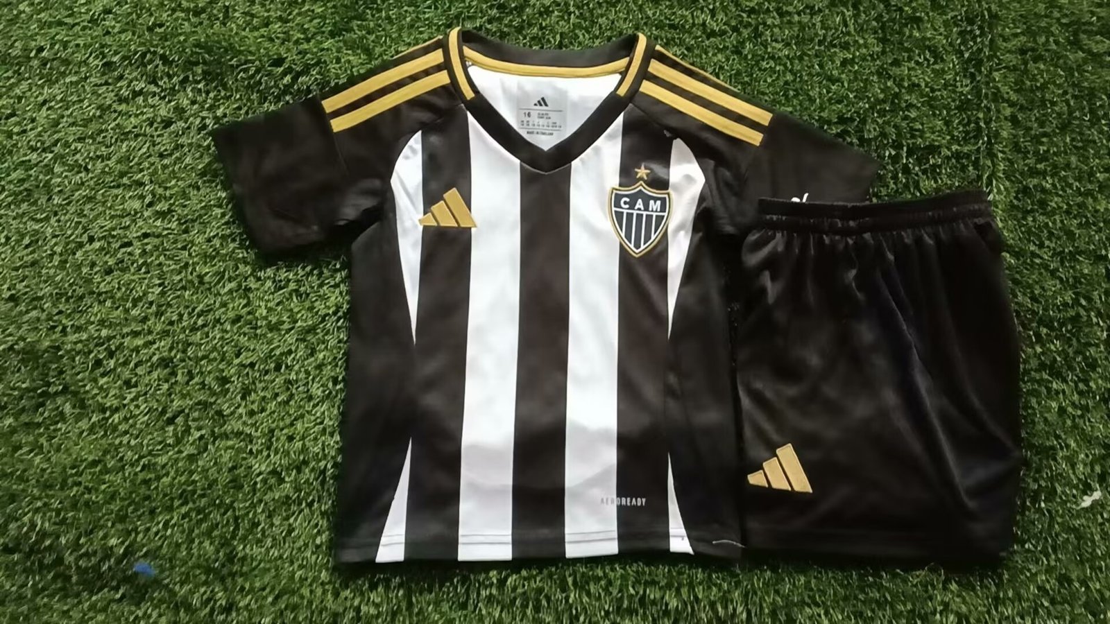 Children’s jerseys