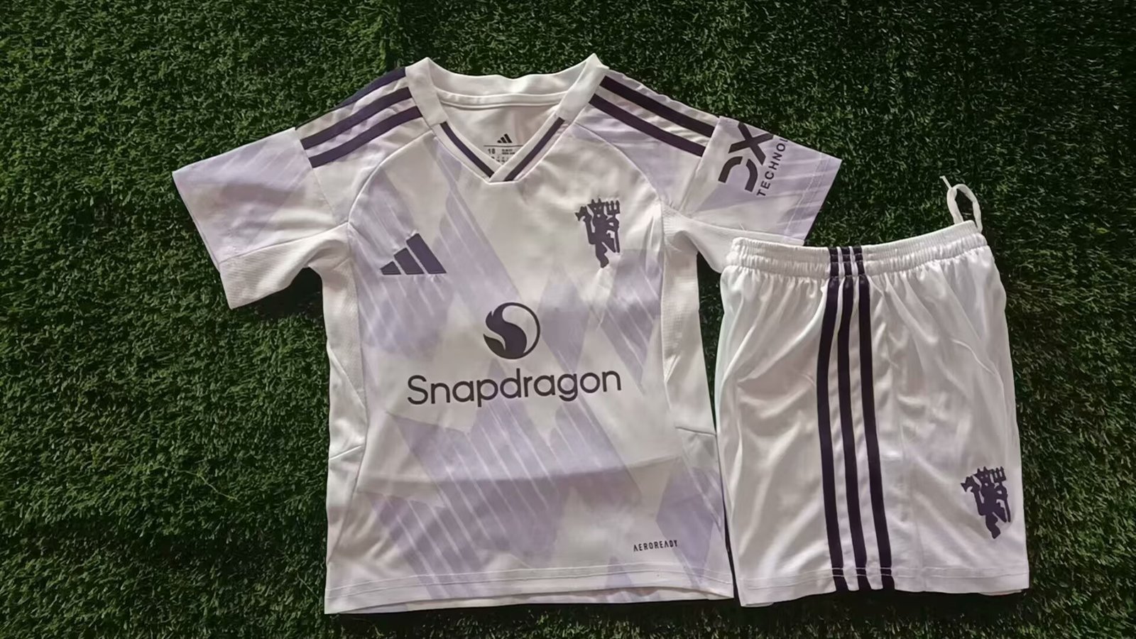 Children’s jerseys
