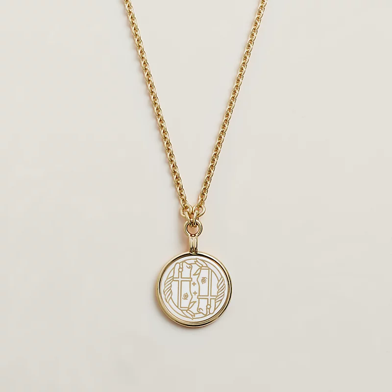 Medaille Quadrige necklace, small model